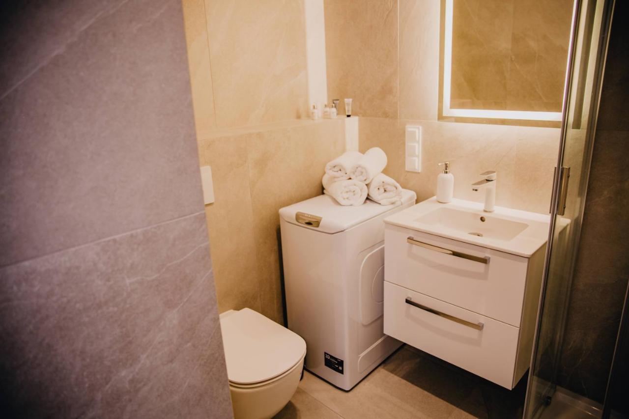 Jbhotels Apartament Premium Hanza Tower Stettin Exterior foto
